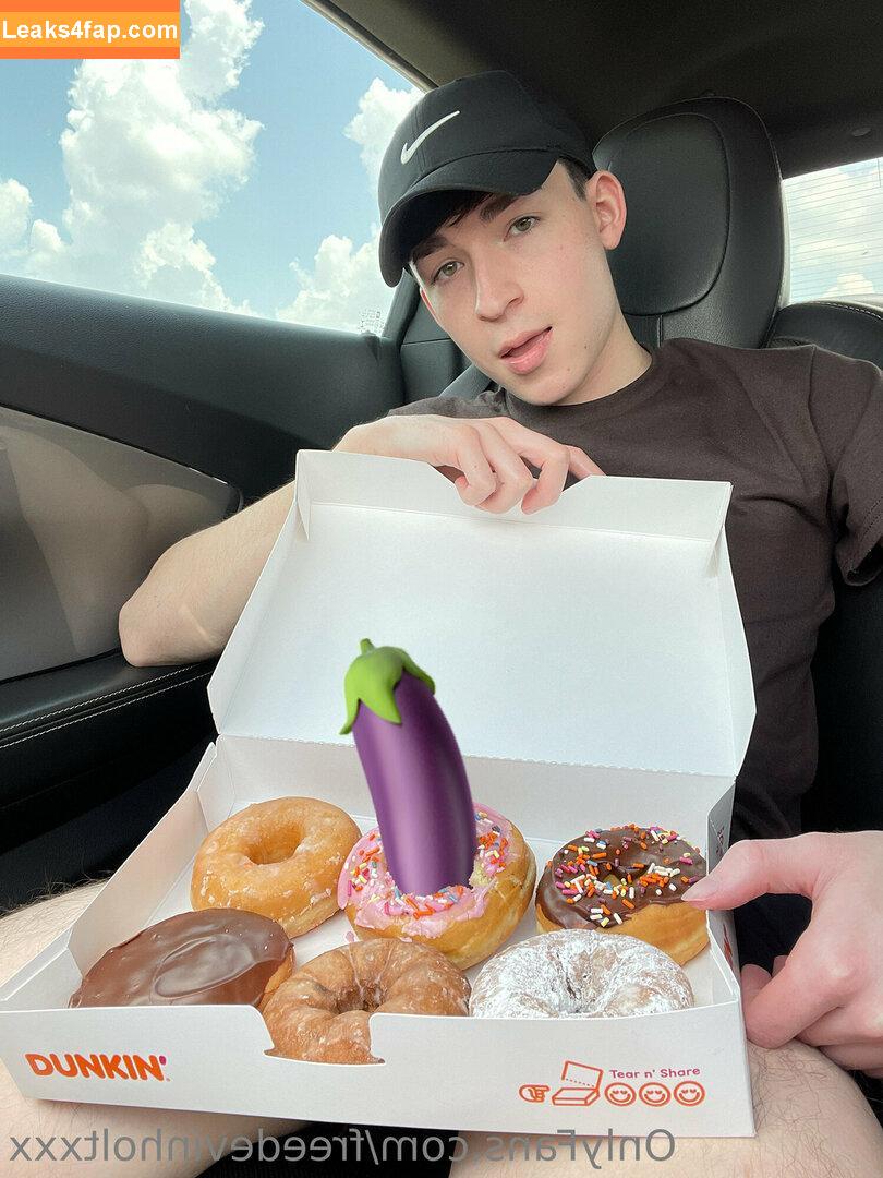 freedevinholtxxx /  leaked photo photo #0011