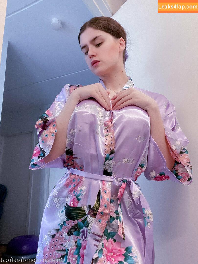 freefrost / frost2sechs leaked photo photo #0002