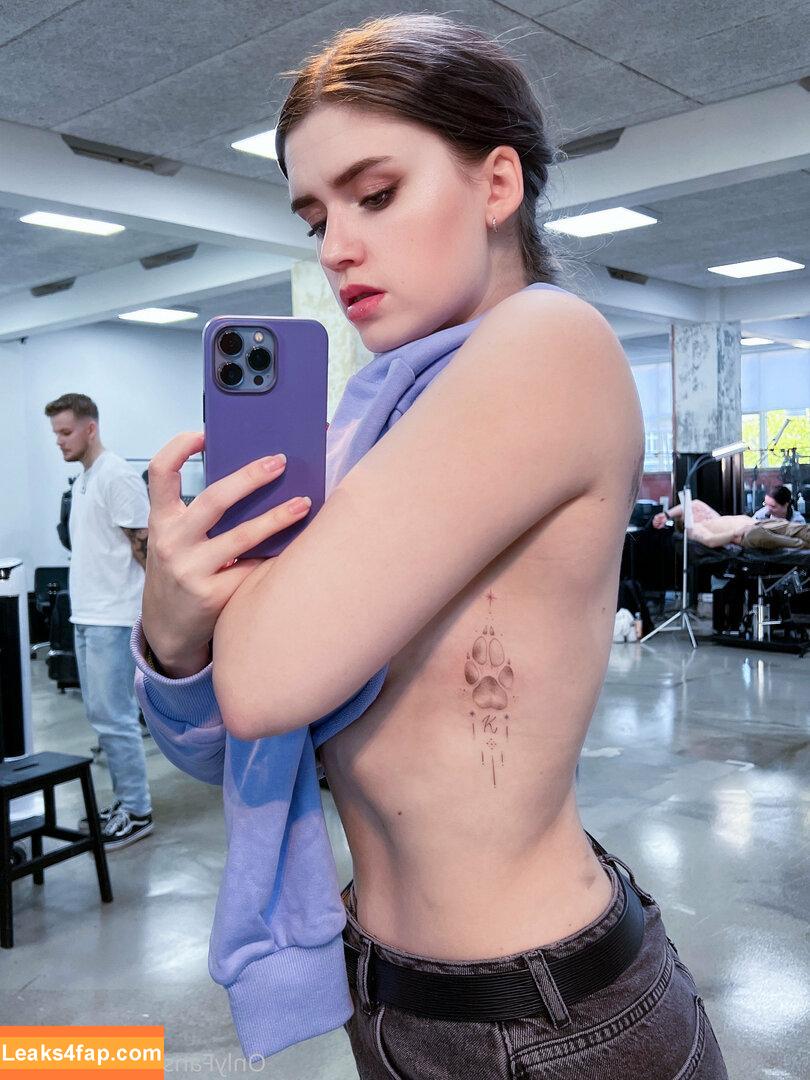 freefrost / frost2sechs leaked photo photo #0223