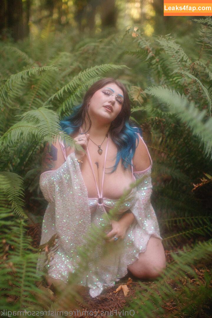 freemistressofmagik /  leaked photo photo #0029