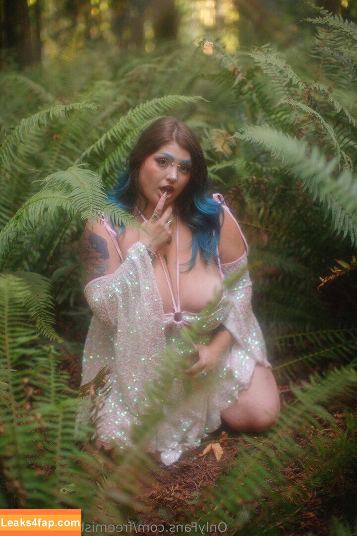 freemistressofmagik /  leaked photo photo #0030