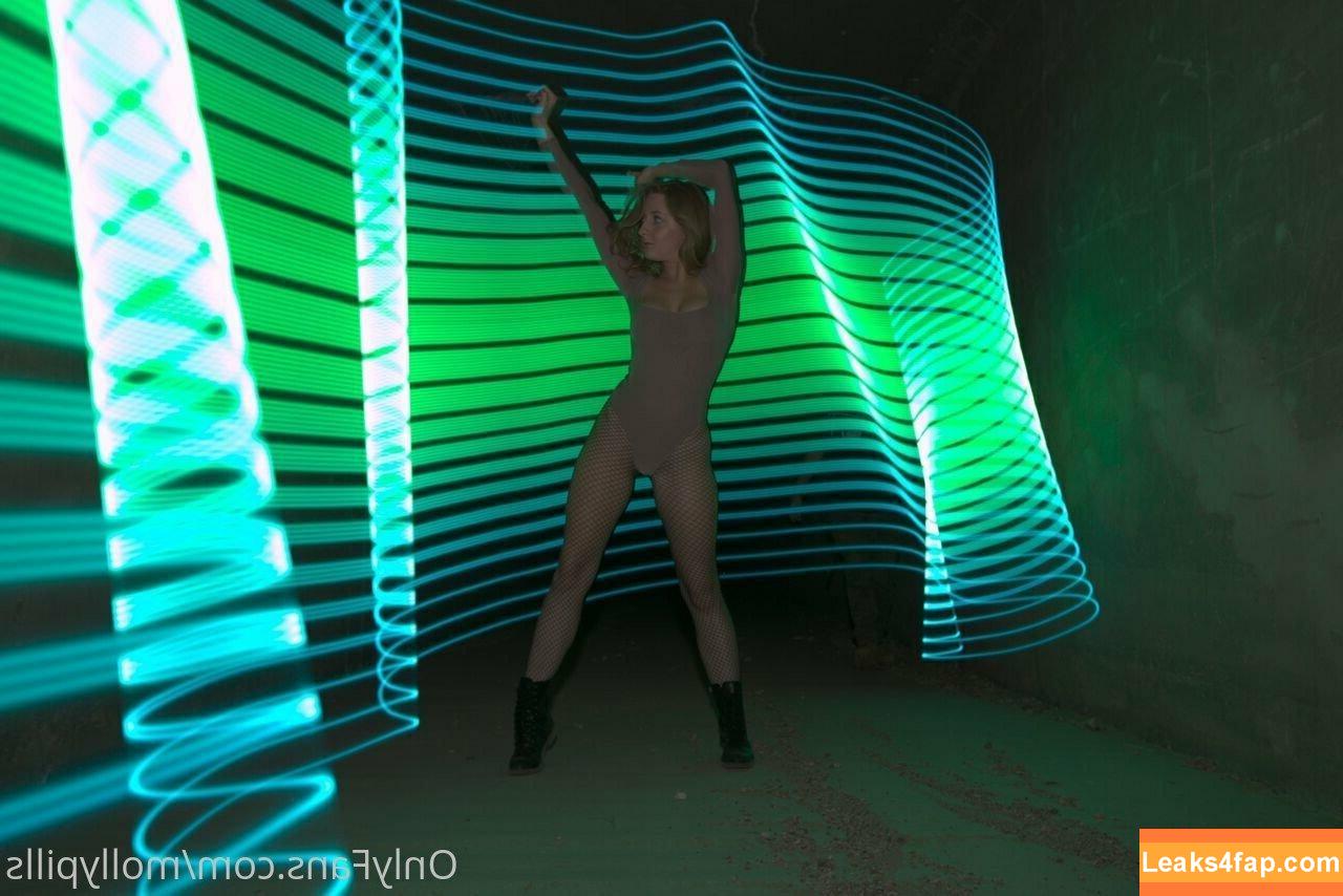 freemollypills /  leaked photo photo #0012