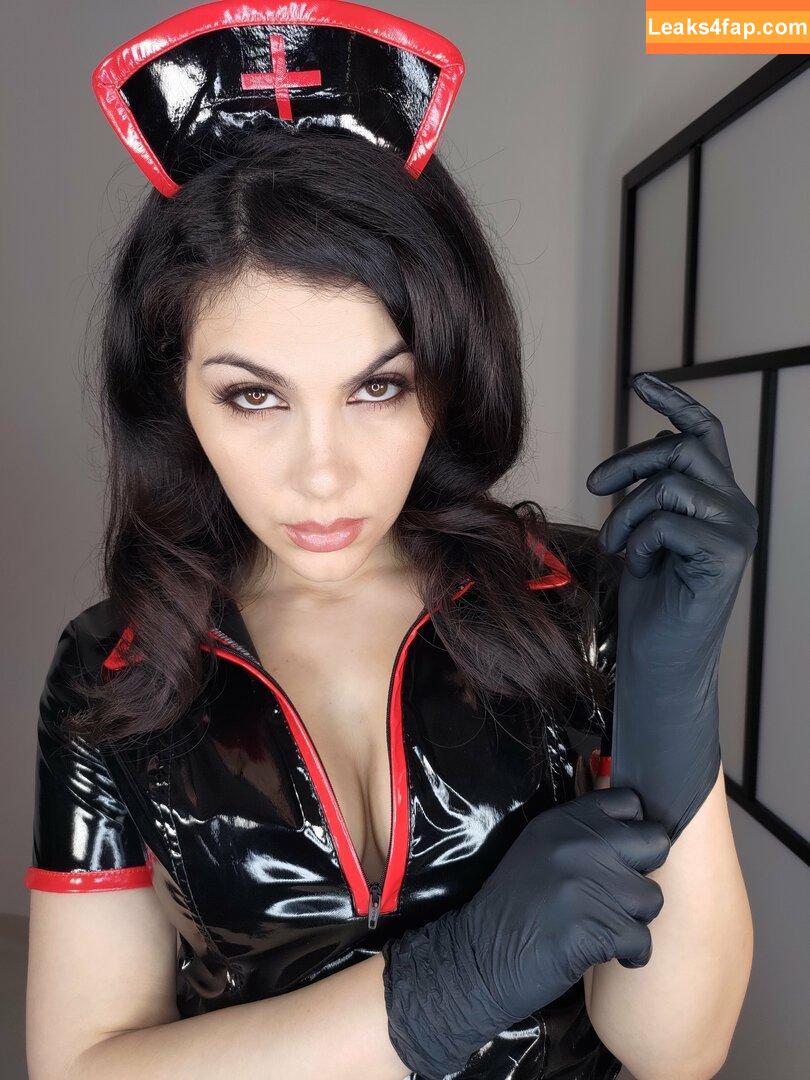 freenappi / instavalentinanappi leaked photo photo #0070