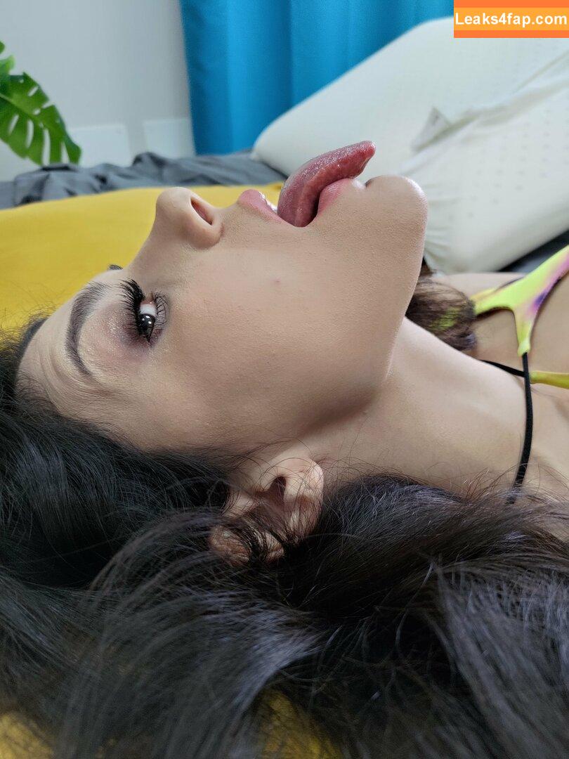 freenappi / instavalentinanappi leaked photo photo #0091