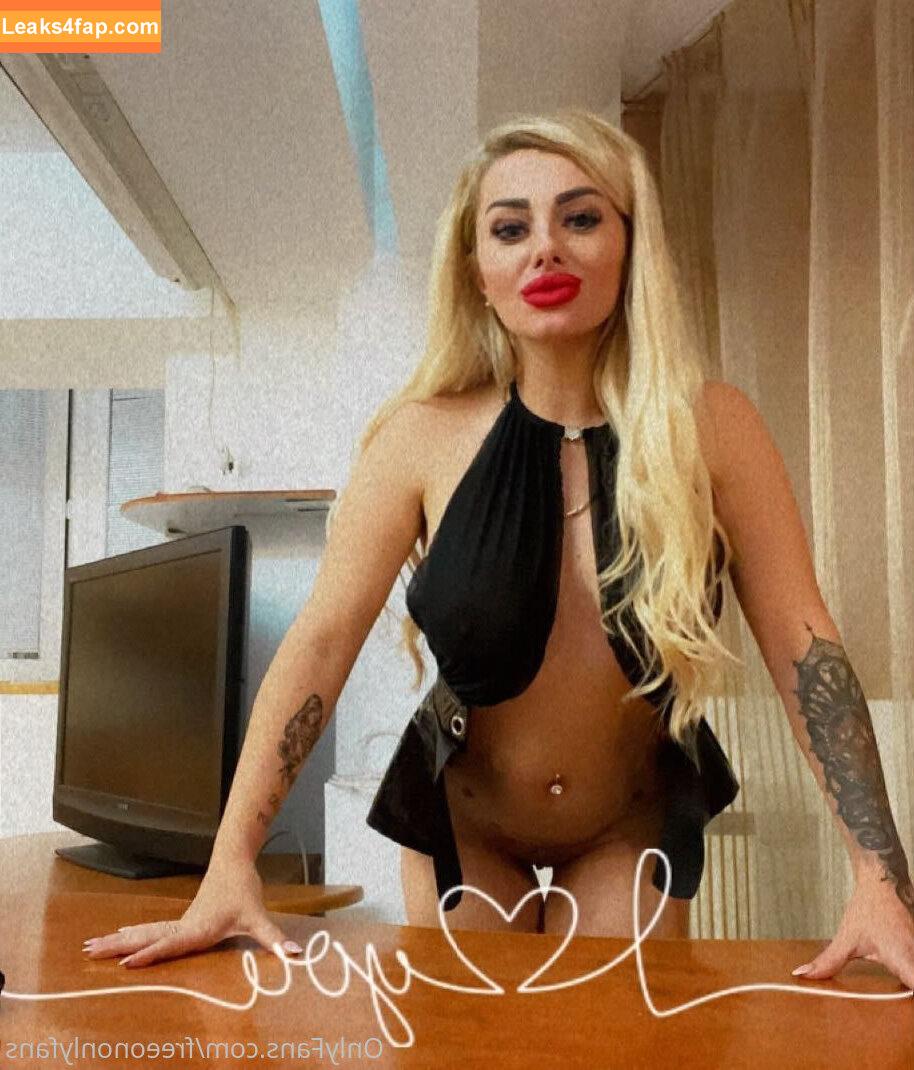freeononlyfans / freeonbaby_international leaked photo photo #0002