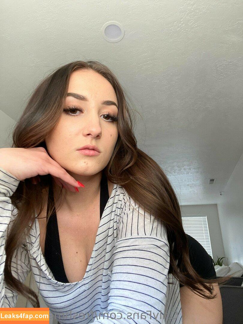 freshmenashley / heyitsmenashly leaked photo photo #0022