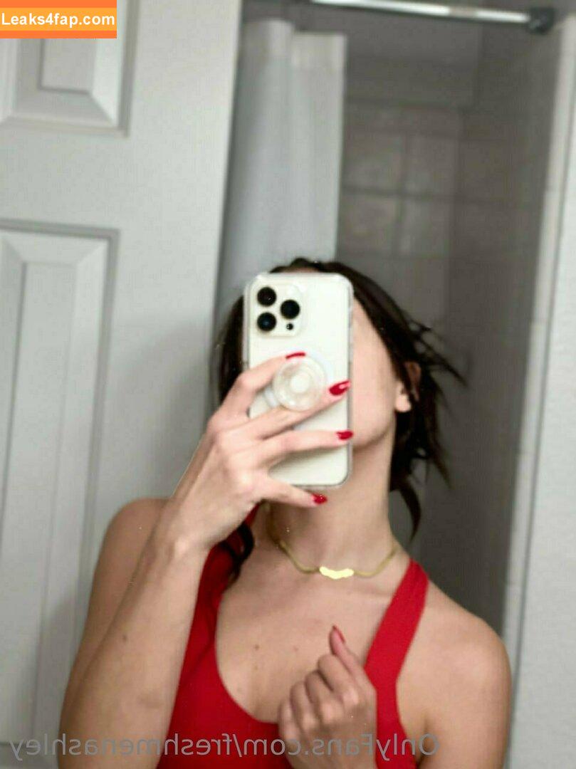 freshmenashley / heyitsmenashly leaked photo photo #0139