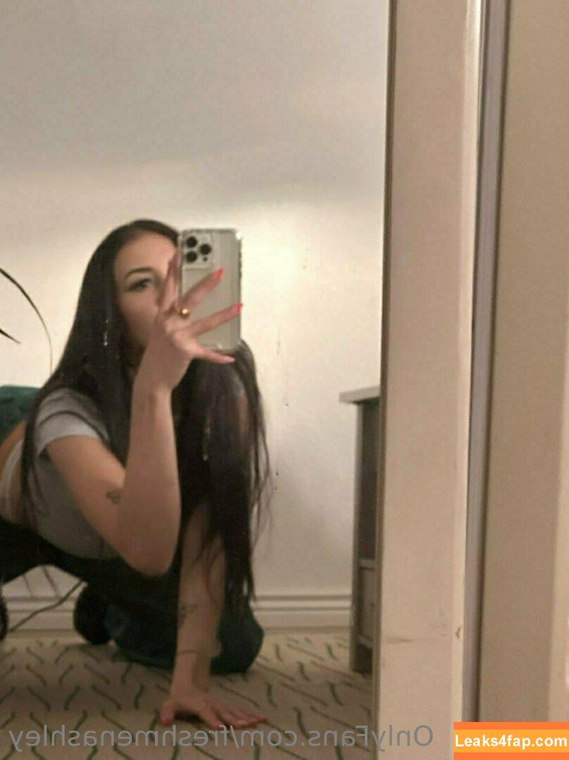 freshmenashley / heyitsmenashly leaked photo photo #0212