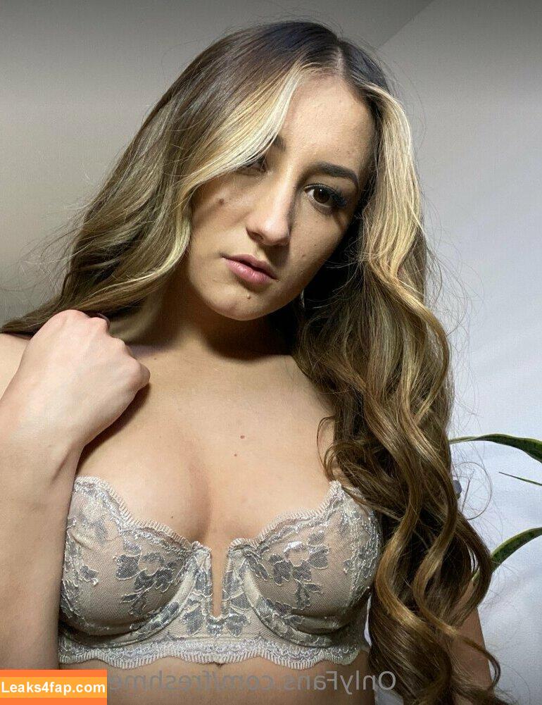 freshmenashley / heyitsmenashly leaked photo photo #0238