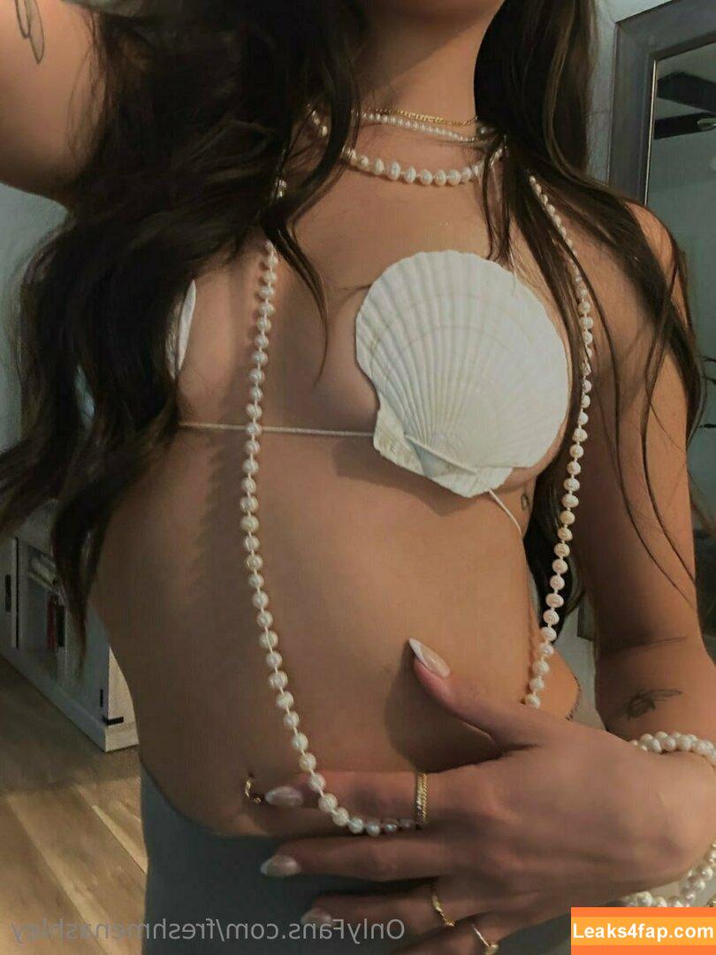 freshmenashley / heyitsmenashly leaked photo photo #1034
