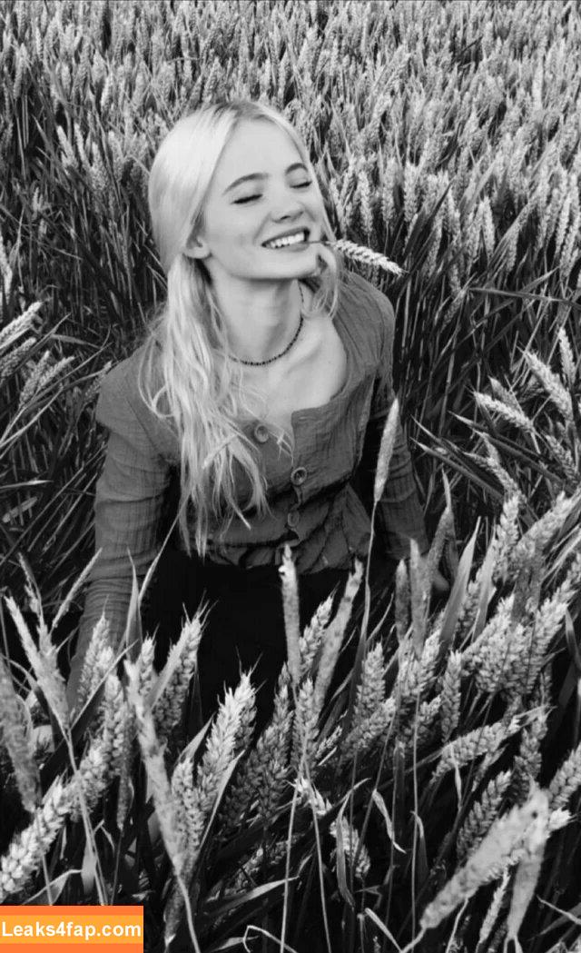 Freya Allan / Ciri / freyaallan / freyaallann leaked photo photo #0017