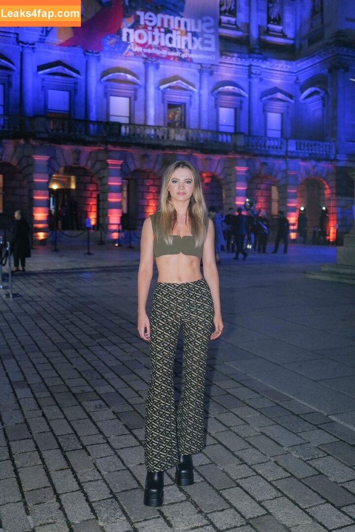 Freya Allan / Ciri / freyaallan / freyaallann leaked photo photo #0051