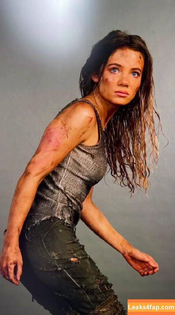 Freya Allan / Ciri / freyaallan / freyaallann leaked photo photo #0596