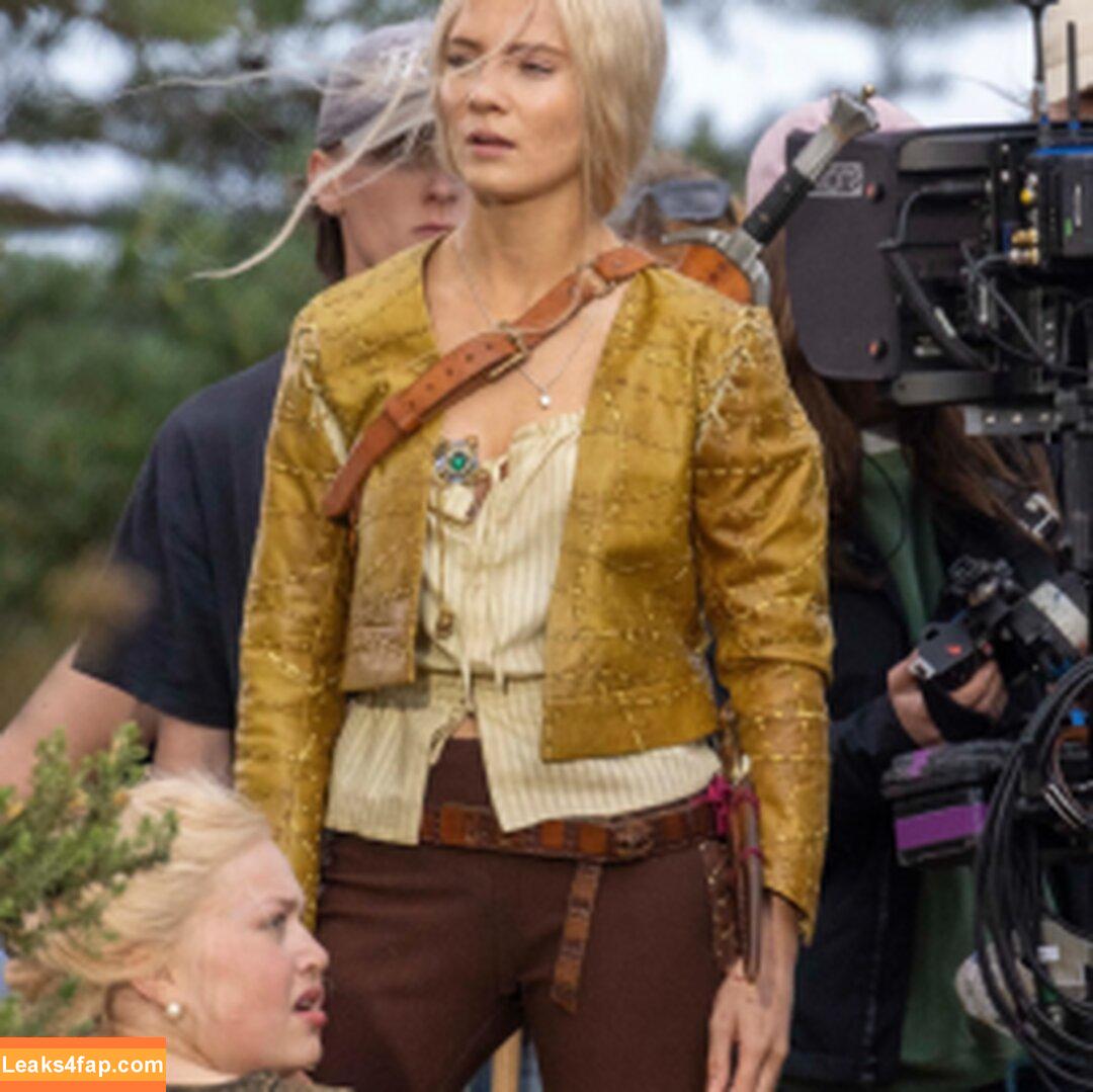 Freya Allan / Ciri / freyaallan / freyaallann leaked photo photo #0678
