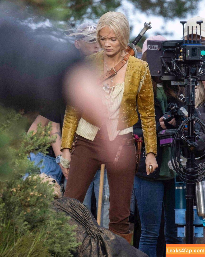 Freya Allan / Ciri / freyaallan / freyaallann leaked photo photo #0684
