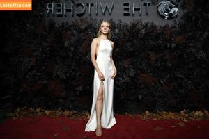 Freya Allan photo #0030