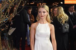 Freya Allan photo #0034