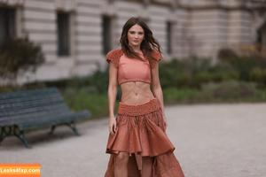 Freya Allan photo #0129