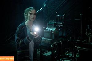 Freya Allan фото #0236