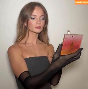 Freya Allan photo #0280