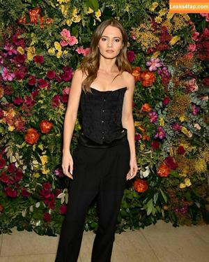 Freya Allan photo #0324