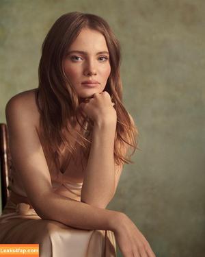 Freya Allan photo #0517