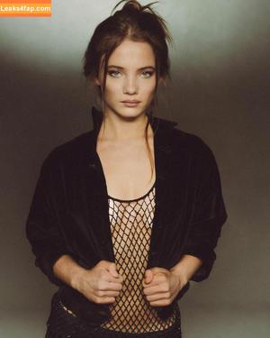 Freya Allan photo #0563