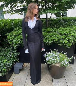 Freya Allan фото #0972