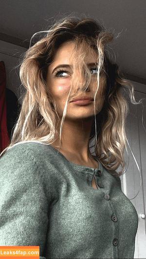 Freya Allan фото #0987