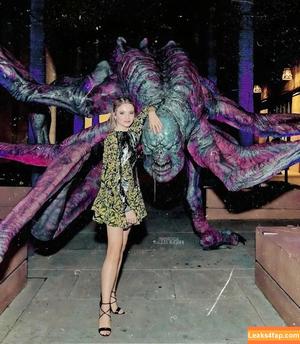 Freya Allen photo #0013