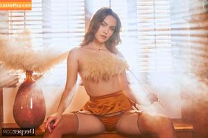 Freya Parker photo #0113