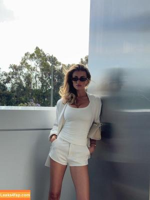 Freya Tidy photo #0068