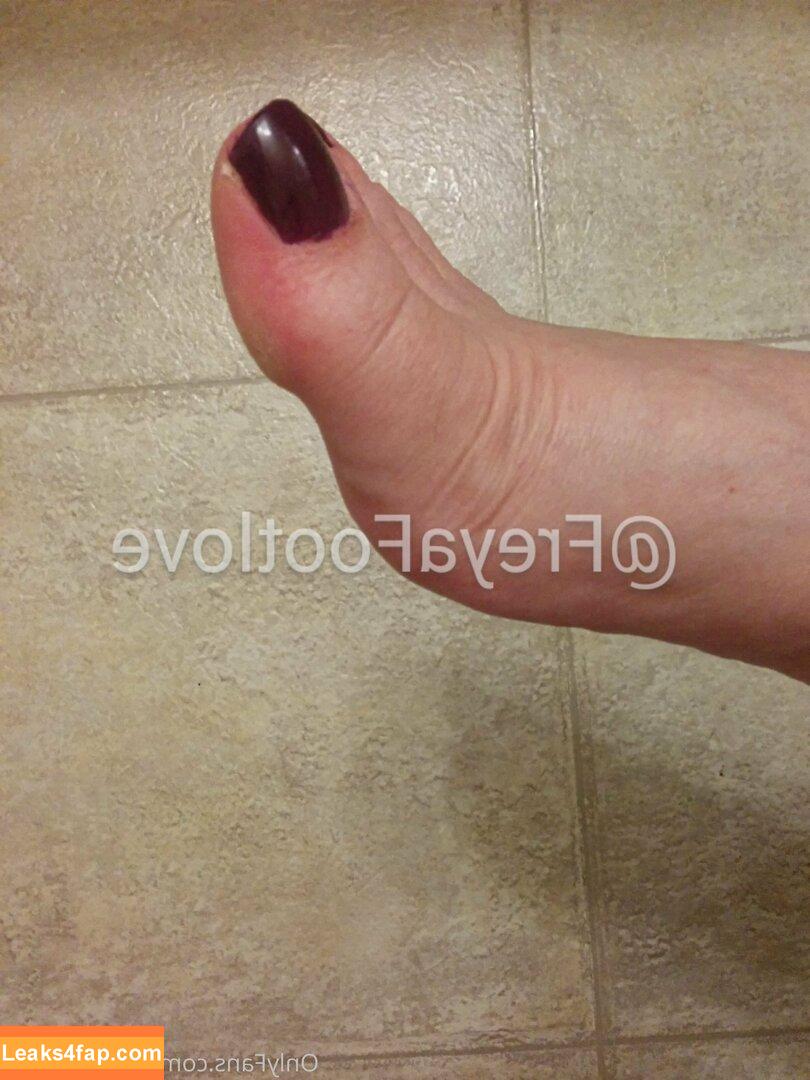 freyafootlove / mynaturaltoes leaked photo photo #0015