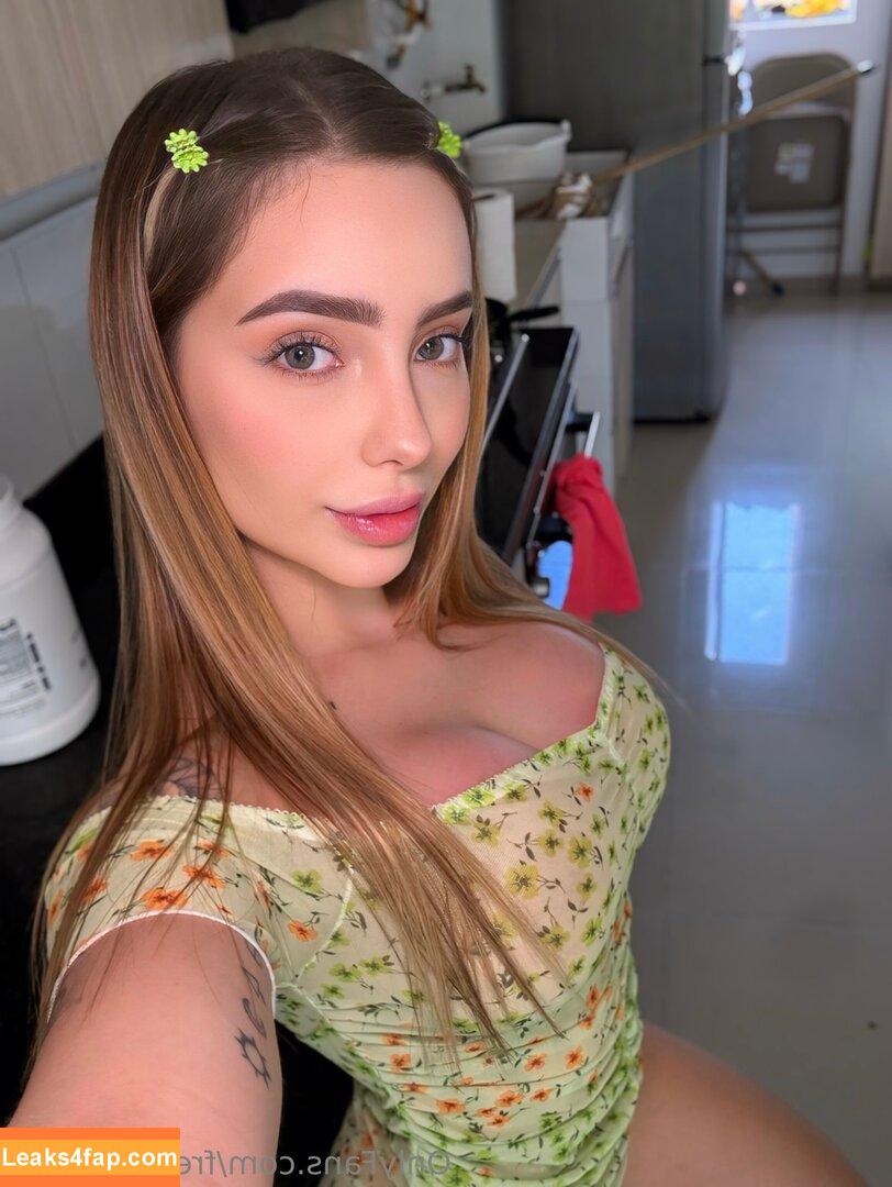 freyawhite05 / freya.white leaked photo photo #0198