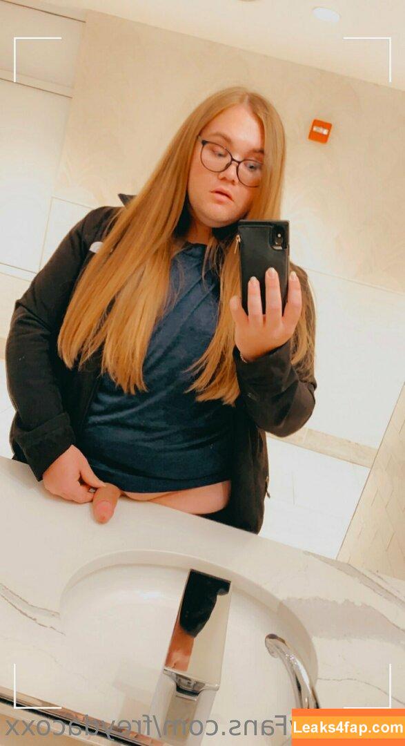 freydacoxx / chubbytsitgirl leaked photo photo #0060