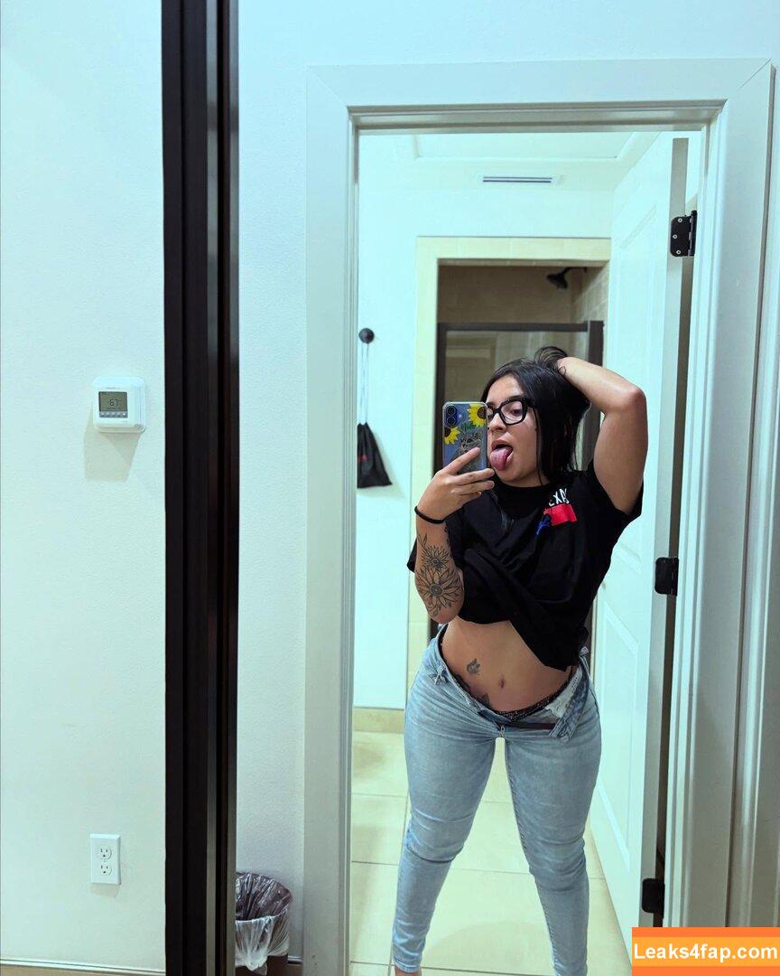 fridaaggonzaalez / lagonzalez042 leaked photo photo #0004