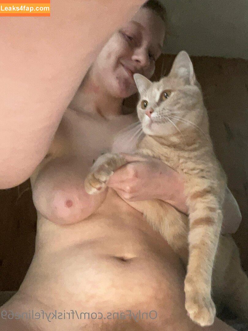 friskyfeline69 / 0f6t leaked photo photo #0034