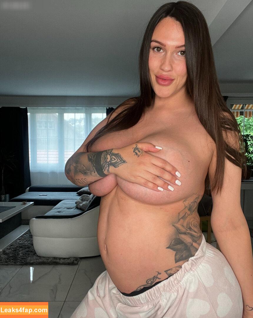 Frisörin Nina / deinenina / friseurninaa leaked photo photo #0096