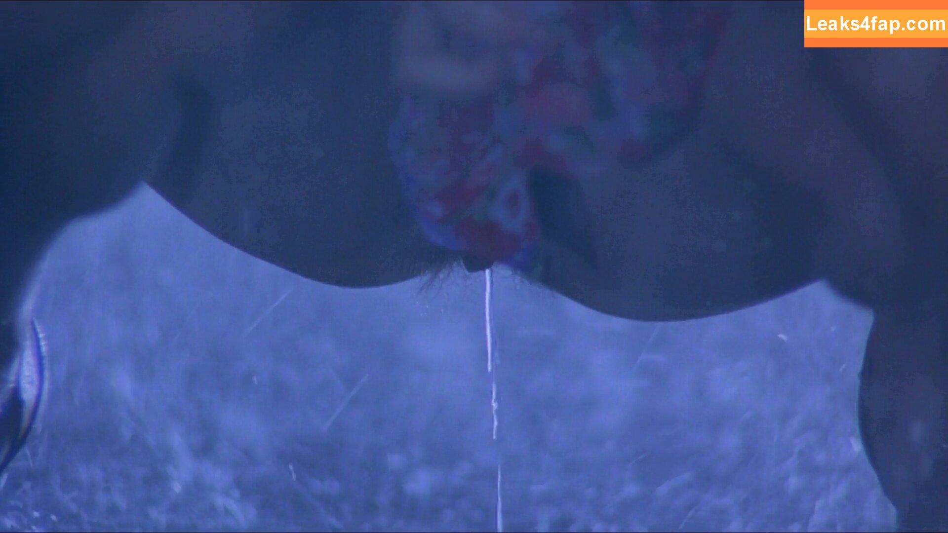 Frivolous /  leaked photo photo #0005