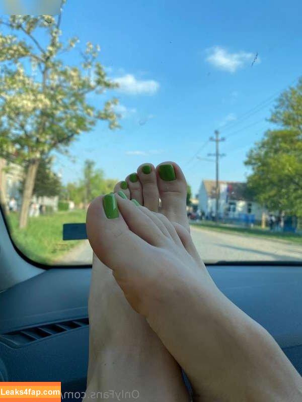 Froggeevip / Froggeefeetvip /  leaked photo photo #0019