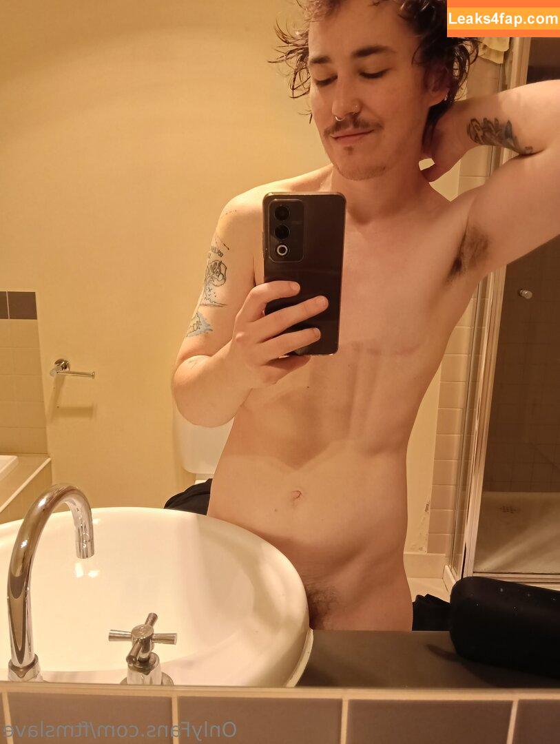 ftmslave / transsexualdreamboat leaked photo photo #0026