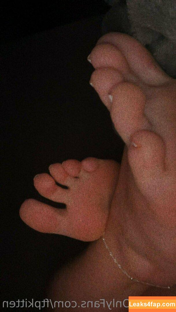 ftpkitten /  leaked photo photo #0003