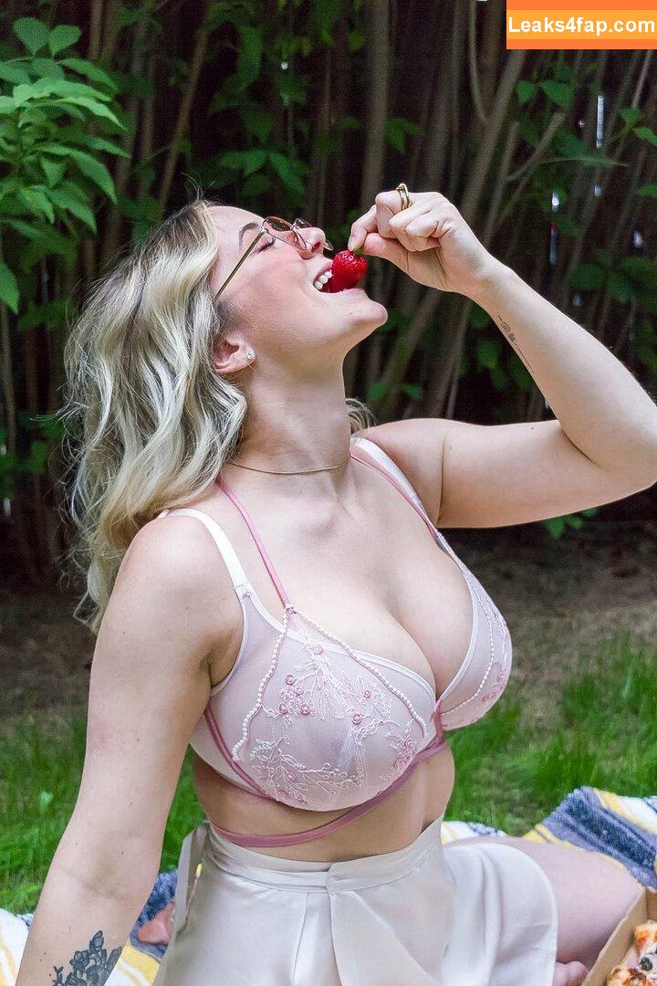 fullerbustbestie / Lynn St. Jean / Saterra слитое фото фото #0032