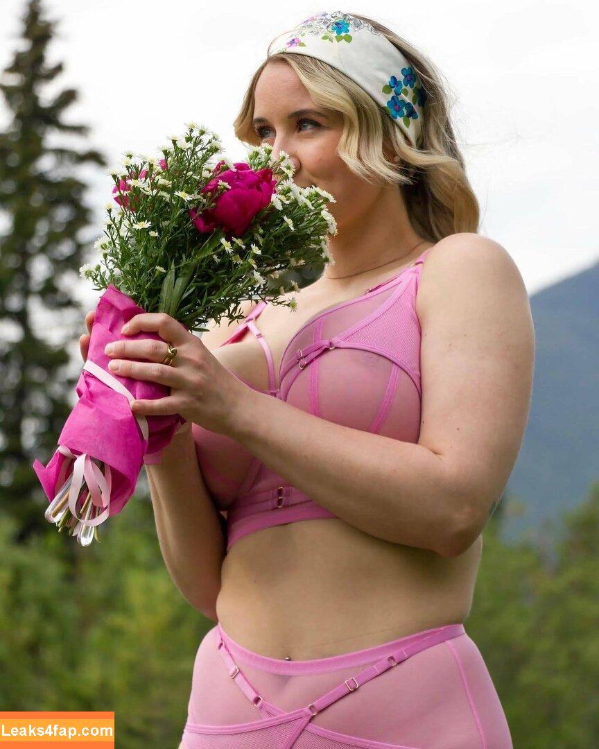 fullerbustbestie / Lynn St. Jean / Saterra слитое фото фото #0038