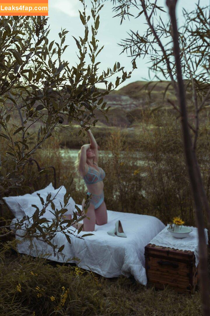 fullerbustbestie / Lynn St. Jean / Saterra слитое фото фото #0098