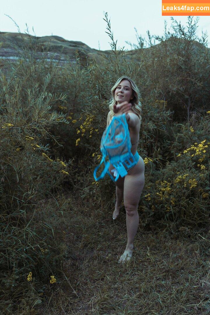 fullerbustbestie / Lynn St. Jean / Saterra leaked photo photo #0115