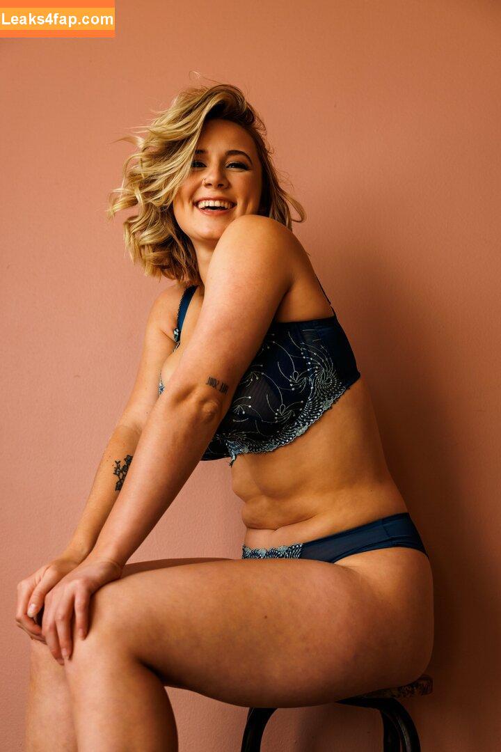 fullerbustbestie / Lynn St. Jean / Saterra leaked photo photo #0140