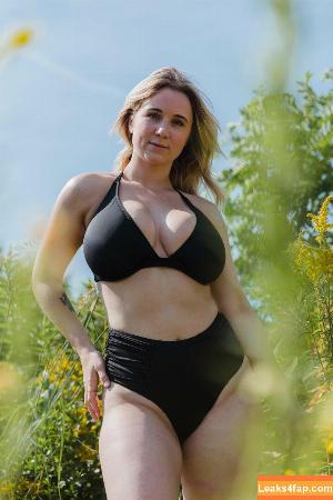 fullerbustbestie фото #0050