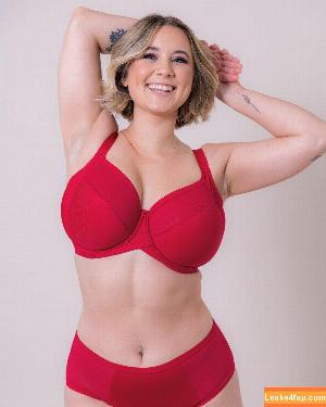 fullerbustbestie фото #0157