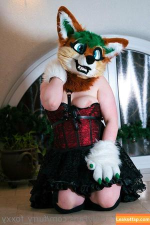 furry_foxxy photo #0044